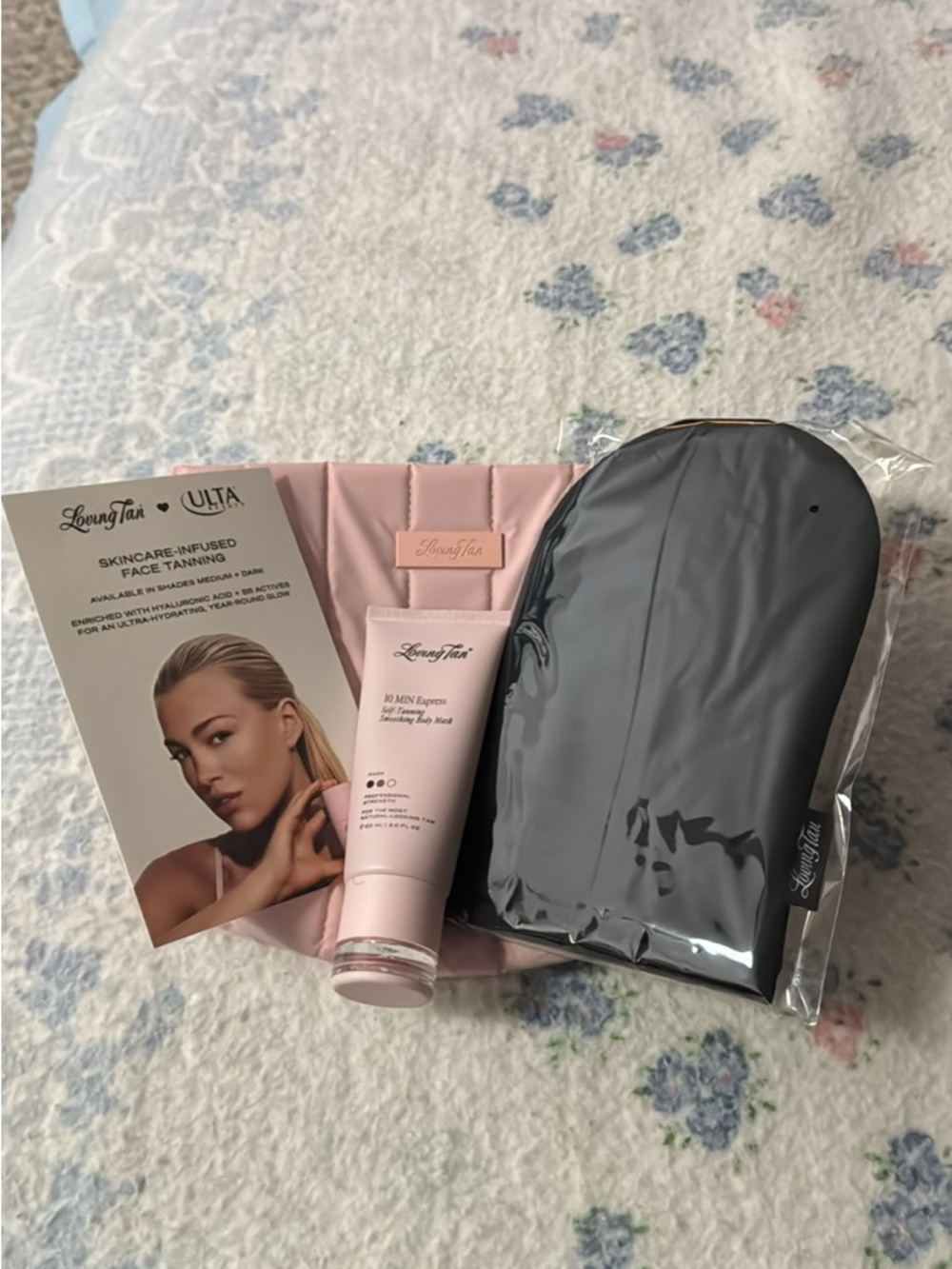 Loving Tan 10 Minute Express self-tanning smoothing body mask